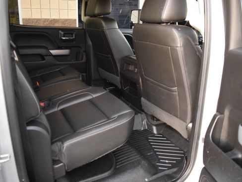 Used 2019 Chevrolet Silverado 2500 LTZ w/ Duramax Plus Package image 17