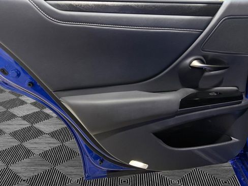 Used 2023 Lexus ES 350 w/ Premium Package image 19