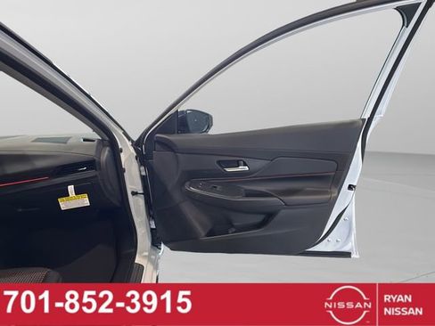 New 2026 Nissan Sentra SR w/ SR All Weather Package FWD image 37