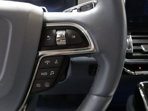 Used 2024 Lincoln Navigator L Black Label AWD/4WD image 29