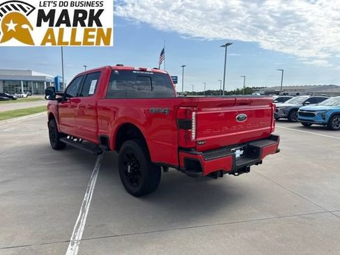 Used 2025 Ford F250 XLT w/ Black Appearance Package AWD/4WD image 3
