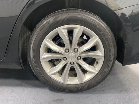 Used 2020 Chevrolet Malibu LT image 13