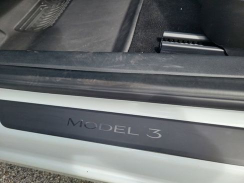 Used 2023 Tesla Model 3 Standard Range RWD image 21
