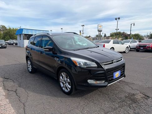 Used 2014 Ford Escape Titanium w/ Equipment Group 401A AWD/4WD image 3