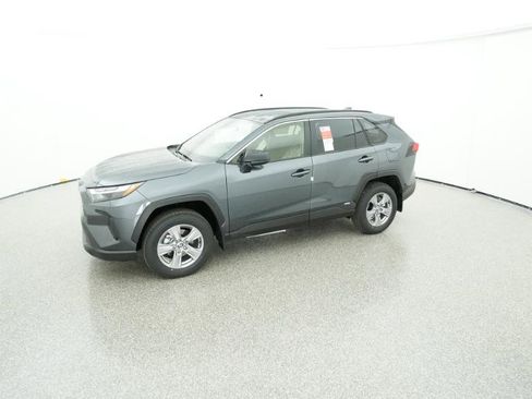 New 2025 Toyota RAV4 LE image 7