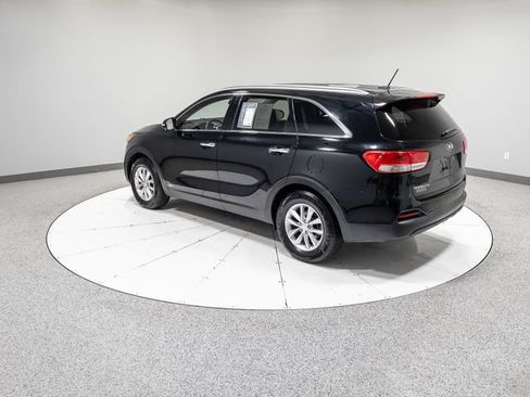 Used 2016 Kia Sorento AWD image 29