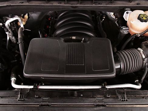 Used 2022 Chevrolet Tahoe RST w/ Luxury Package image 33