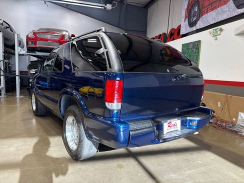 Used 2002 Chevrolet Blazer LS w/ Preferred Equipment Group image 89