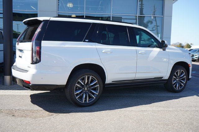 Used 2023 Cadillac Escalade Sport Platinum AWD/4WD image 9