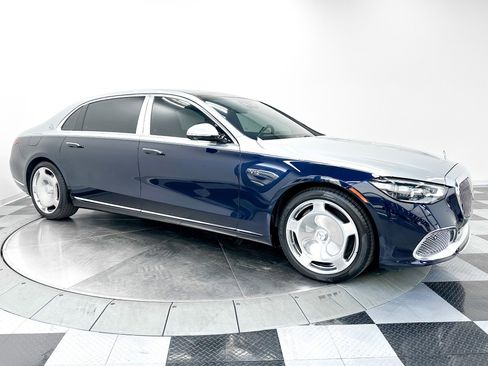 Used 2024 Mercedes-Benz Maybach S 680 4MATIC image 3