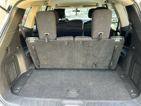 Used 2013 Nissan Pathfinder SV FWD image 24
