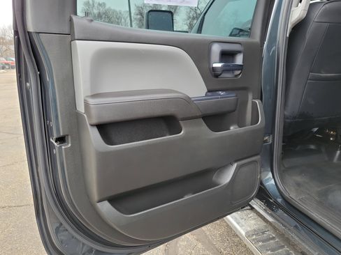 Used 2017 GMC Sierra 1500 4x4 Crew Cab w/ Sierra Convenience Package image 16