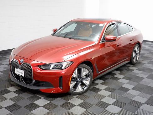 Certified 2025 BMW i4 xDrive40i image 2