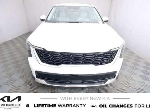 New 2026 Kia Sorento S image 2