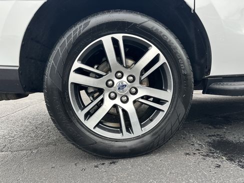 Used 2024 Ford Expedition Max Limited image 18