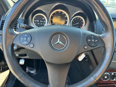 Used 2011 Mercedes-Benz C 300 C 300 Sport image 27