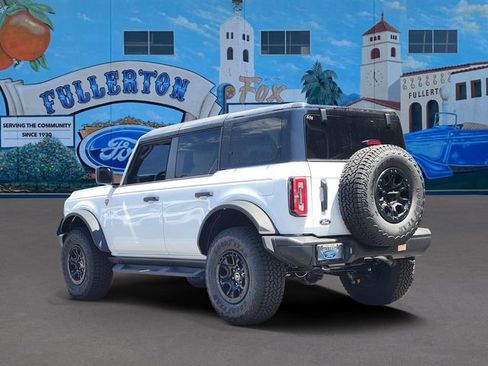 New 2026 Ford Bronco Badlands AWD/4WD image 3