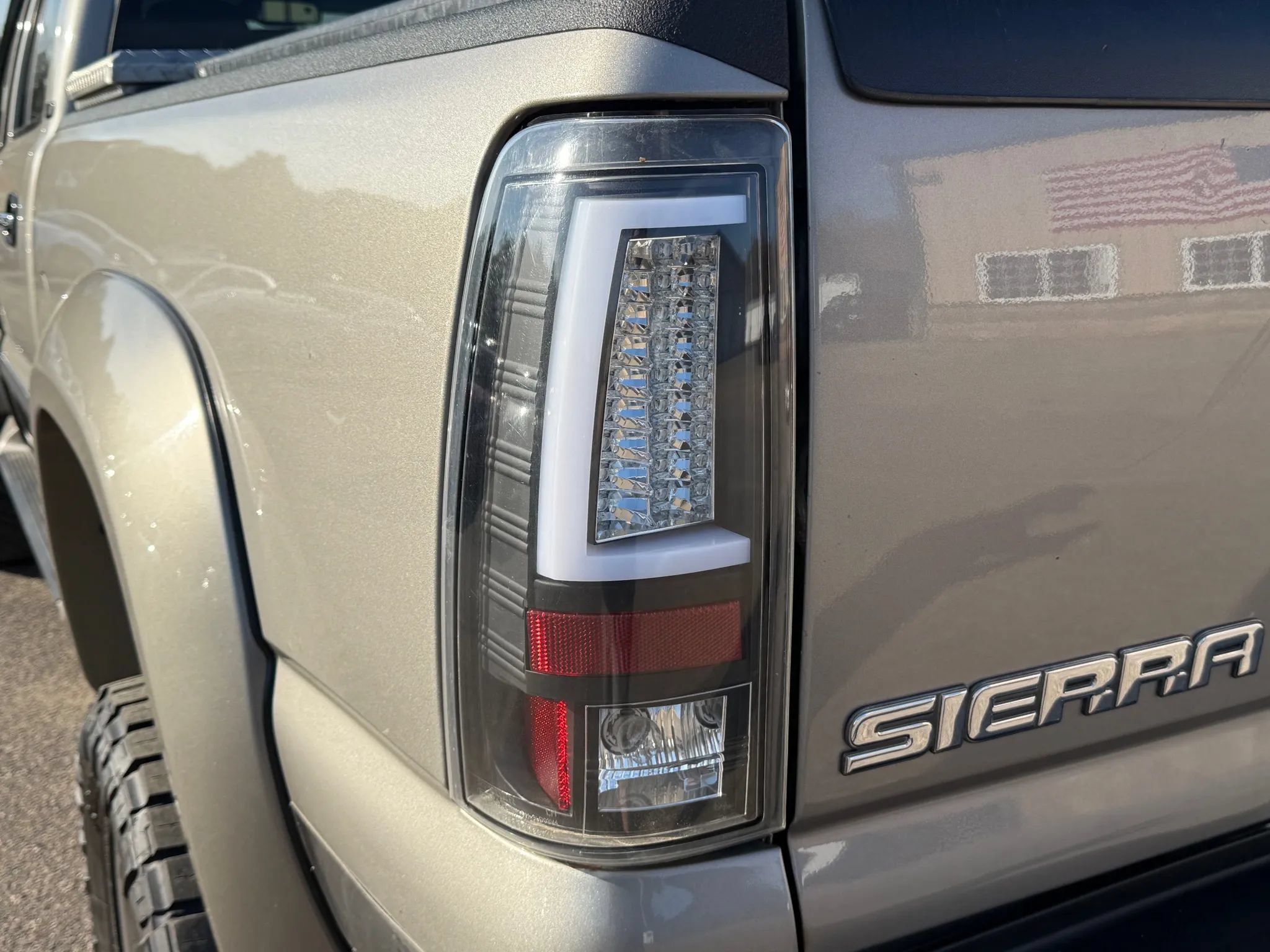 Used 2003 GMC Sierra 2500 SLT w/ SLT Preferred Equipment Group AWD/4WD image 22