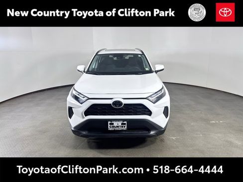 Used 2023 Toyota RAV4 XLE image 8