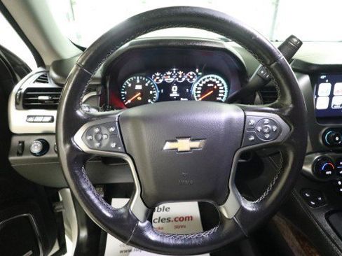 Used 2019 Chevrolet Tahoe Premier AWD/4WD image 23