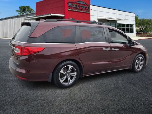 Used 2018 Honda Odyssey Touring image 5
