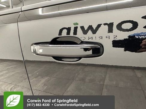 Used 2025 Chevrolet Colorado ZR2 w/ Technology Package image 11