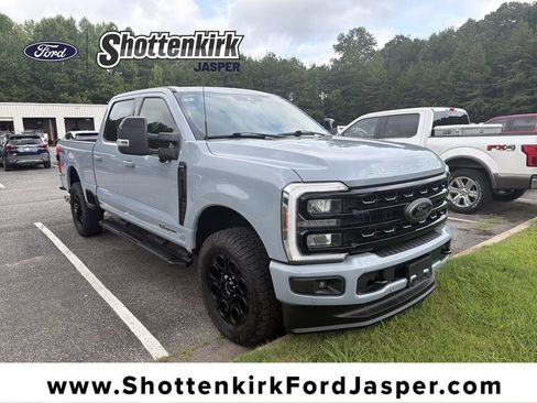 Used 2024 Ford F350 Lariat w/ Lariat Ultimate Package AWD/4WD image 1