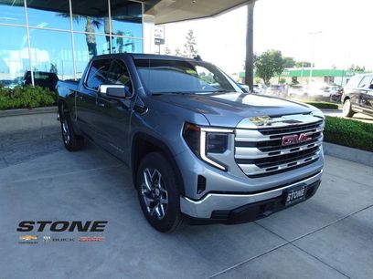 New 2026 GMC Sierra 1500 SLE
