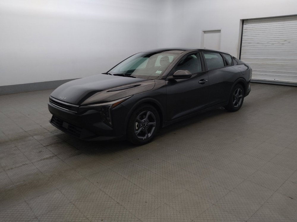 Used 2025 Kia K4 FWD image 2