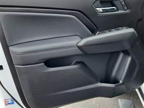 New 2025 GMC Canyon Elevation w/ Convenience Package image 6