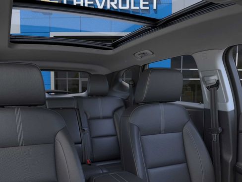 New 2026 Chevrolet Blazer LT w/ Sound & Technology Package AWD/4WD image 24