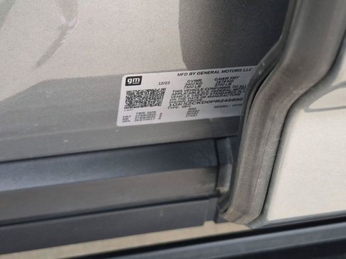 Used 2023 GMC Yukon AT4 w/ AT4 Premium Package AWD/4WD image 25