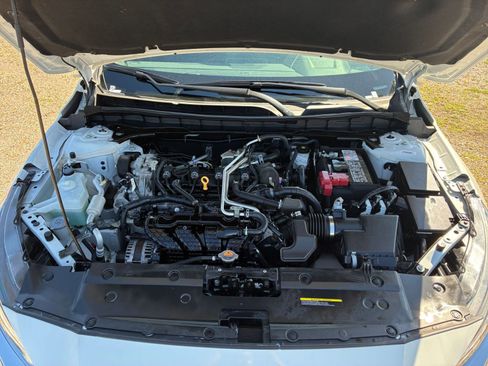 Used 2025 Nissan Altima 2.5 SV FWD image 26