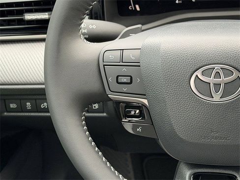 New 2026 Toyota Camry SE image 14