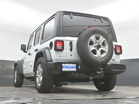 Used 2019 Jeep Wrangler Unlimited Sport S AWD/4WD image 44