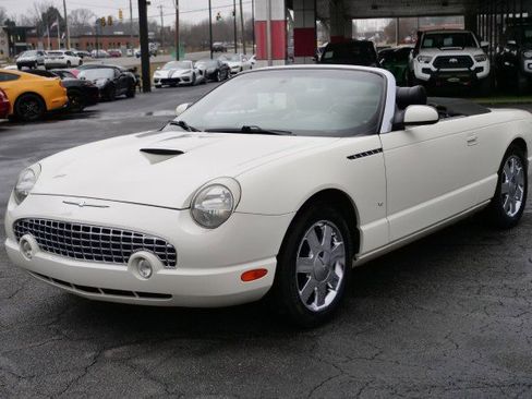 Used 2003 Ford Thunderbird image 15