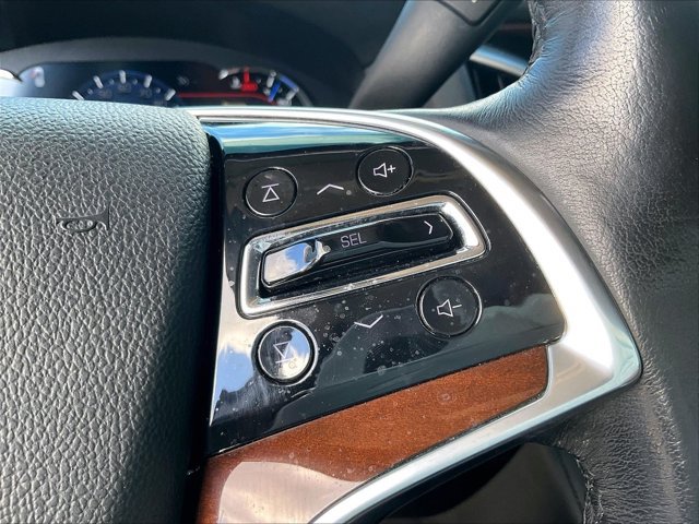 Used 2020 Cadillac Escalade Premium Luxury RWD image 21