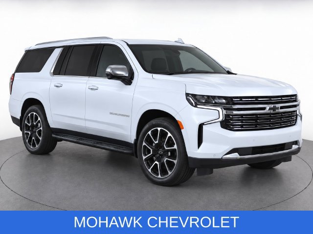 Used 2023 Chevrolet Suburban Premier AWD/4WD image 2