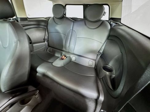 Used 2013 MINI Cooper Clubman FWD image 27