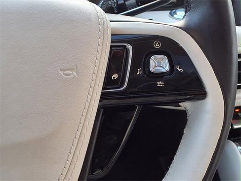 Certified 2023 Lincoln Aviator Black Label image 17