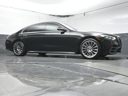 Used 2022 Mercedes-Benz S 580 S 580 image 30
