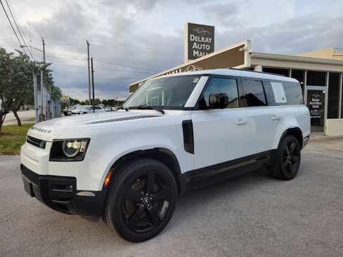 Used 2024 Land Rover Defender 130 X-Dynamic SE AWD/4WD image 1