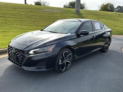 Used 2024 Nissan Altima 2.5 SR w/ SR Premium Package
