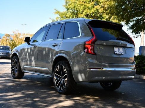 New 2026 Volvo XC90 B6 Plus w/ Protection Package Premier image 5