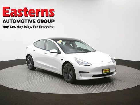 Used 2021 Tesla Model 3 Standard Range Plus RWD image 44