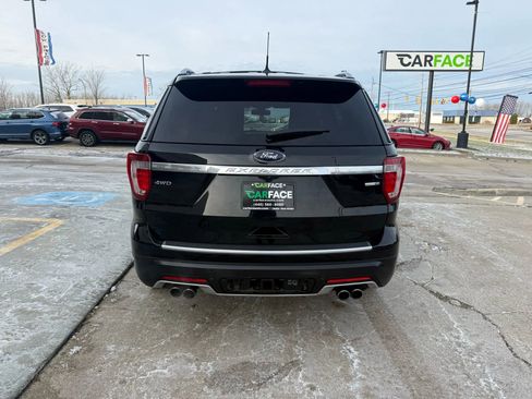 Used 2018 Ford Explorer Platinum image 11