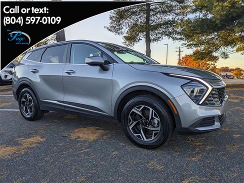 Used 2024 Kia Sportage LX AWD/4WD image 1