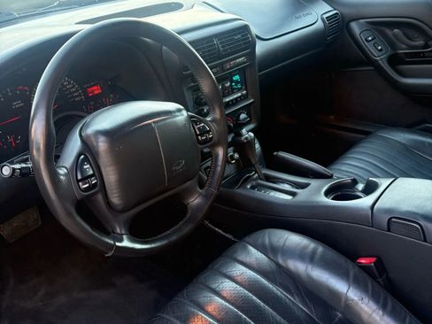 Used 2002 Chevrolet Camaro Z28 w/ Sport Appearance Pkg image 8