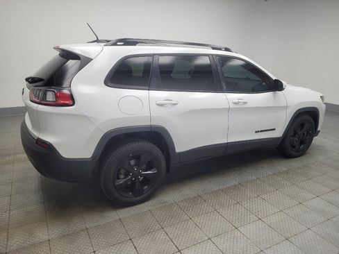 Used 2019 Jeep Cherokee Latitude Plus FWD image 10