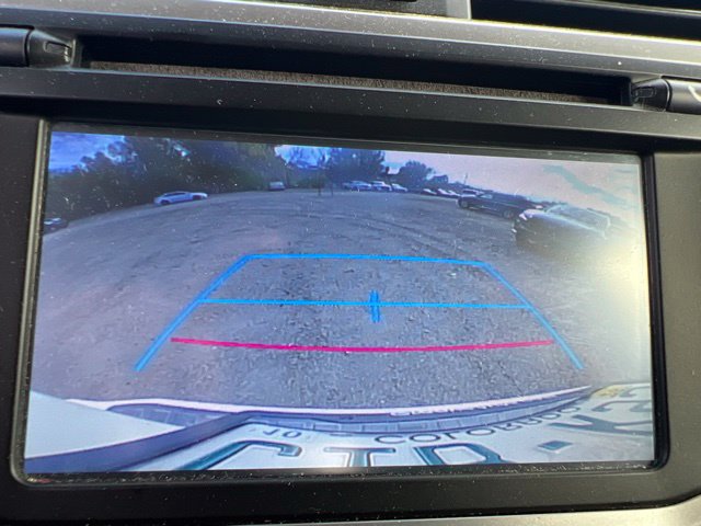 Used 2018 Toyota 4Runner SR5 AWD/4WD image 14